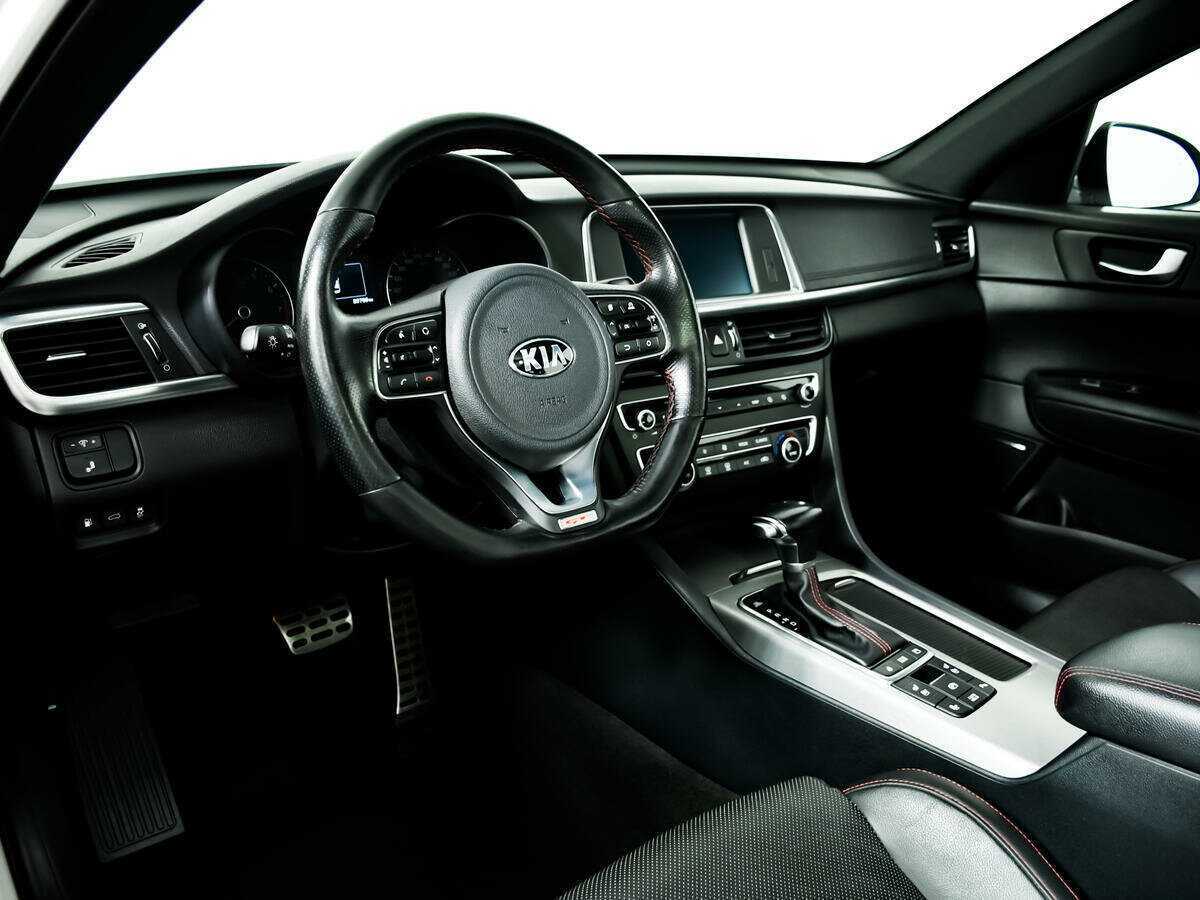 Kia Optima с пробегом — 2018 год. Фото: #12
