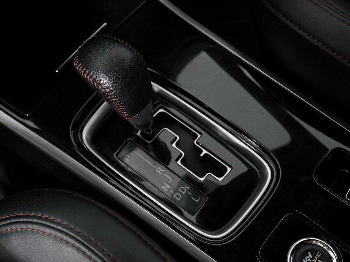 Mitsubishi Outlander с пробегом — 2020 год. Фото: #11