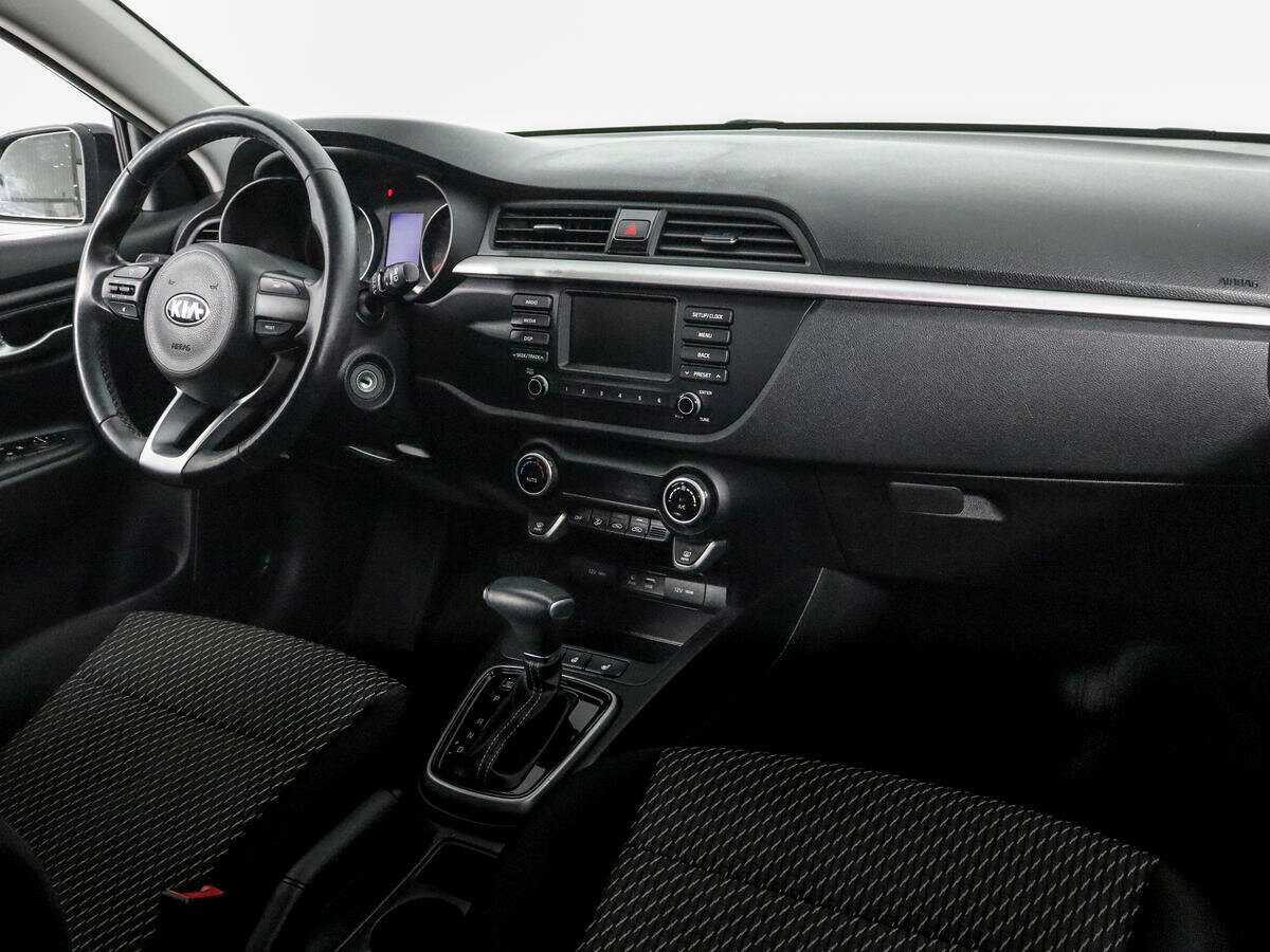 Kia Rio с пробегом — 2018 год. Фото: #8