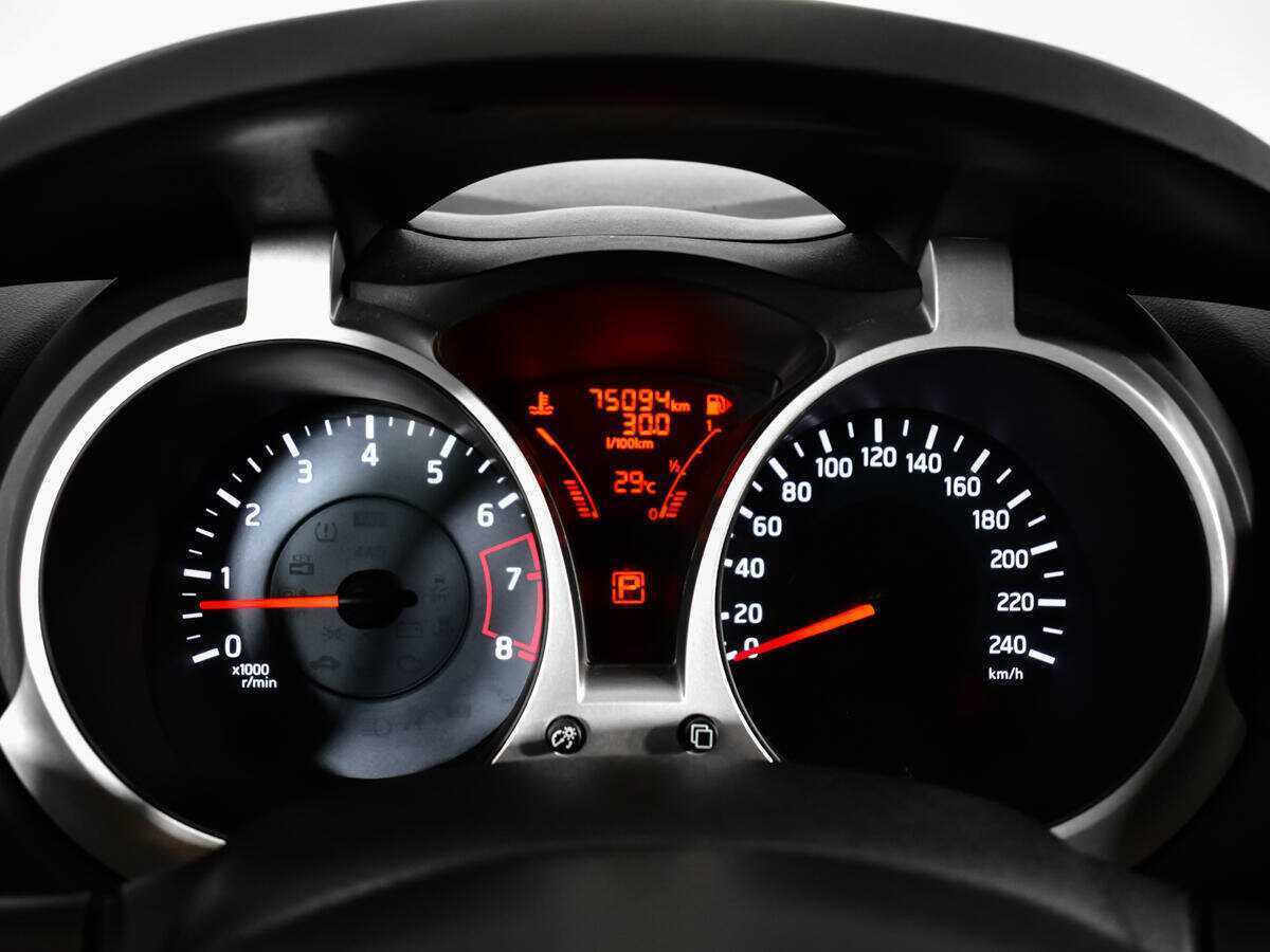 Nissan Juke с пробегом — 2014 год. Фото: #10