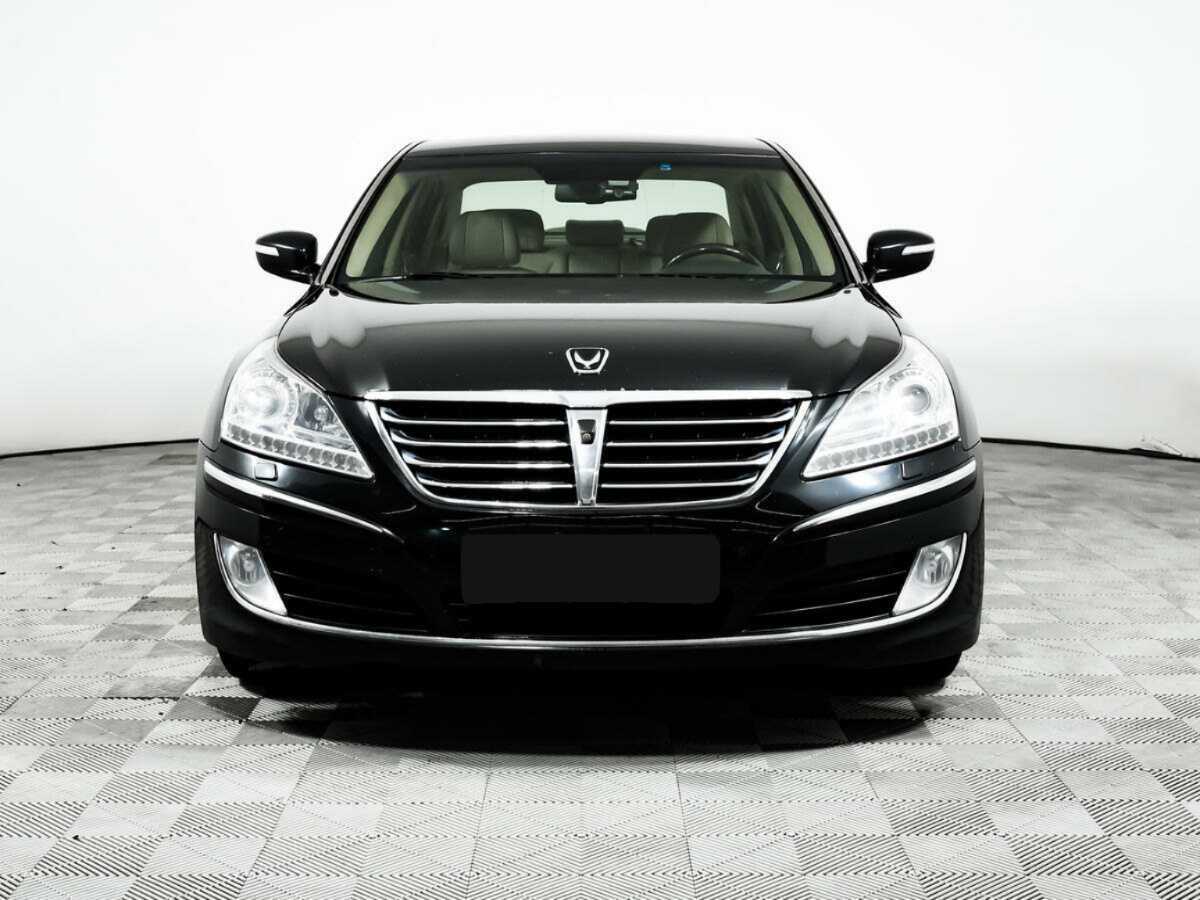 Hyundai Equus с пробегом — 2012 год. Фото: #1