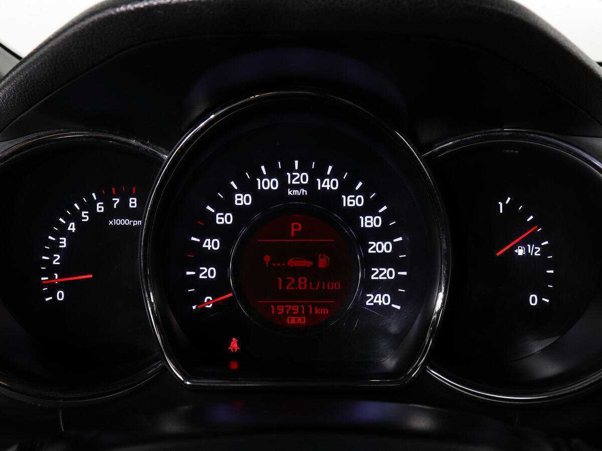 Kia Ceed с пробегом — 2012 год. Фото: #7