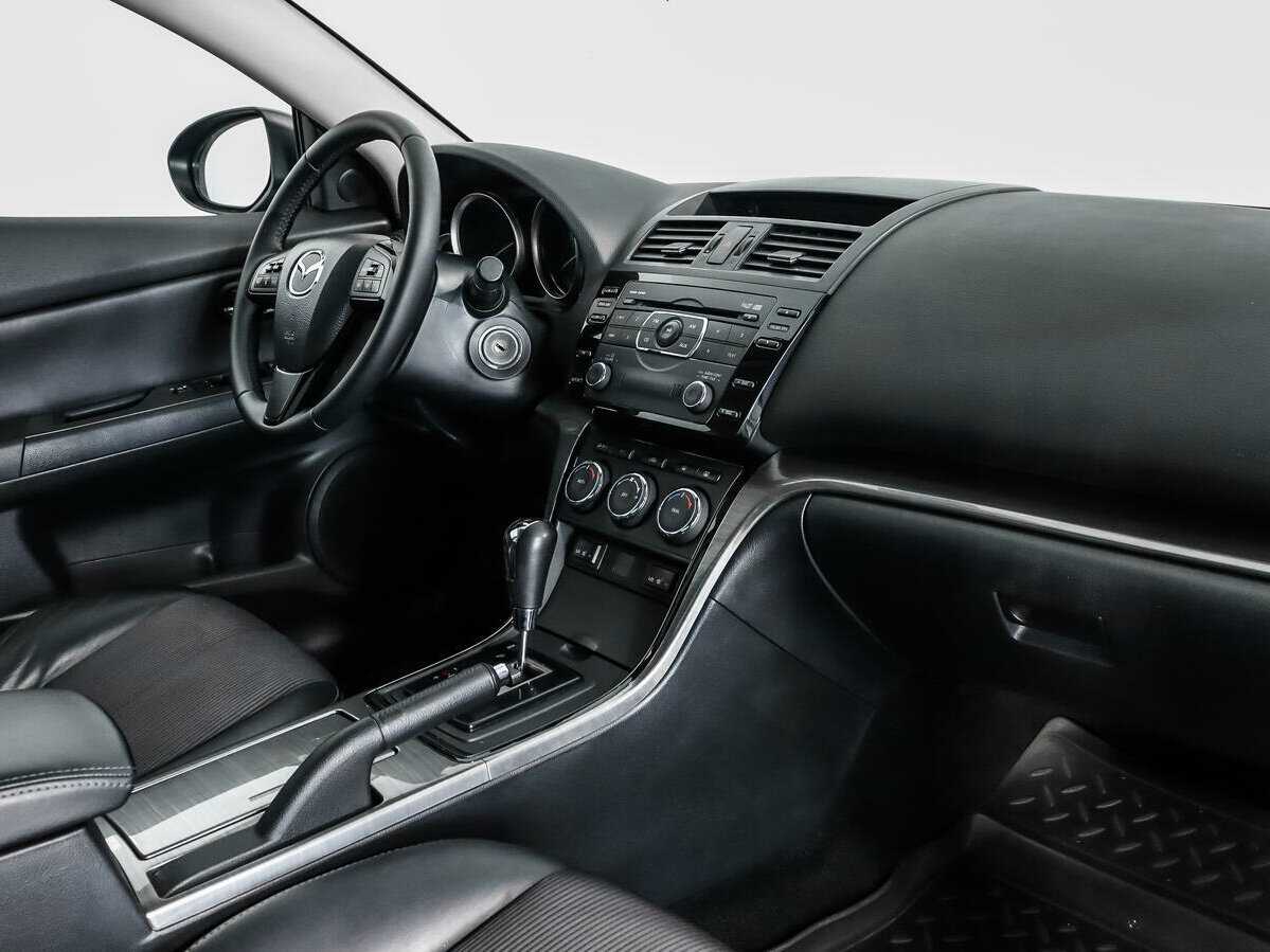 Mazda 6 с пробегом — 2012 год. Фото: #10