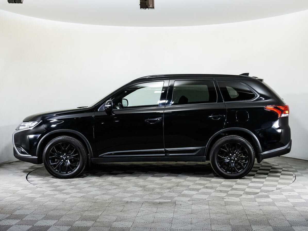 Mitsubishi Outlander с пробегом — 2021 год. Фото: #7