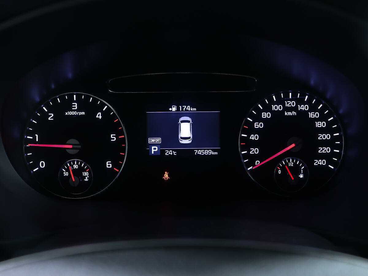 Kia Sorento с пробегом — 2018 год. Фото: #12