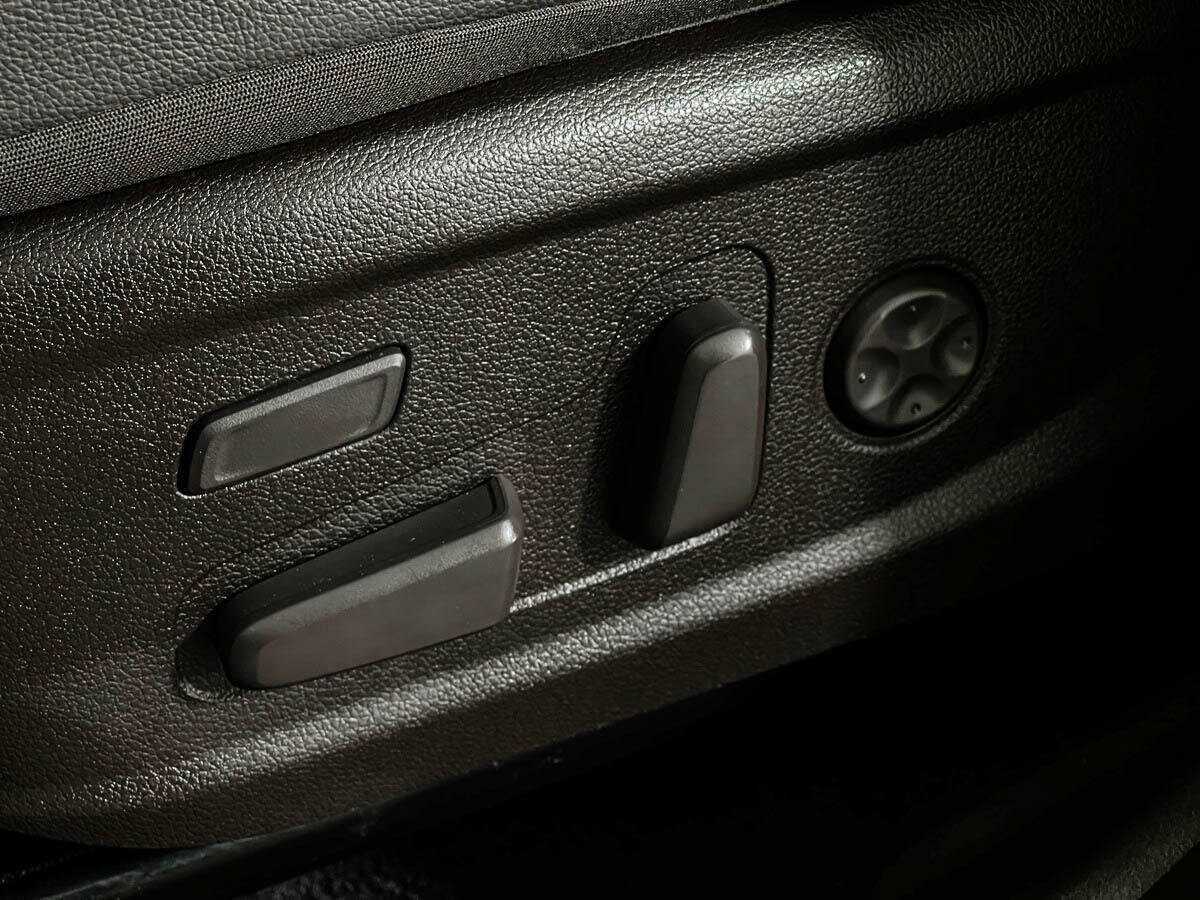 Hyundai Santa Fe с пробегом — 2018 год. Фото: #14