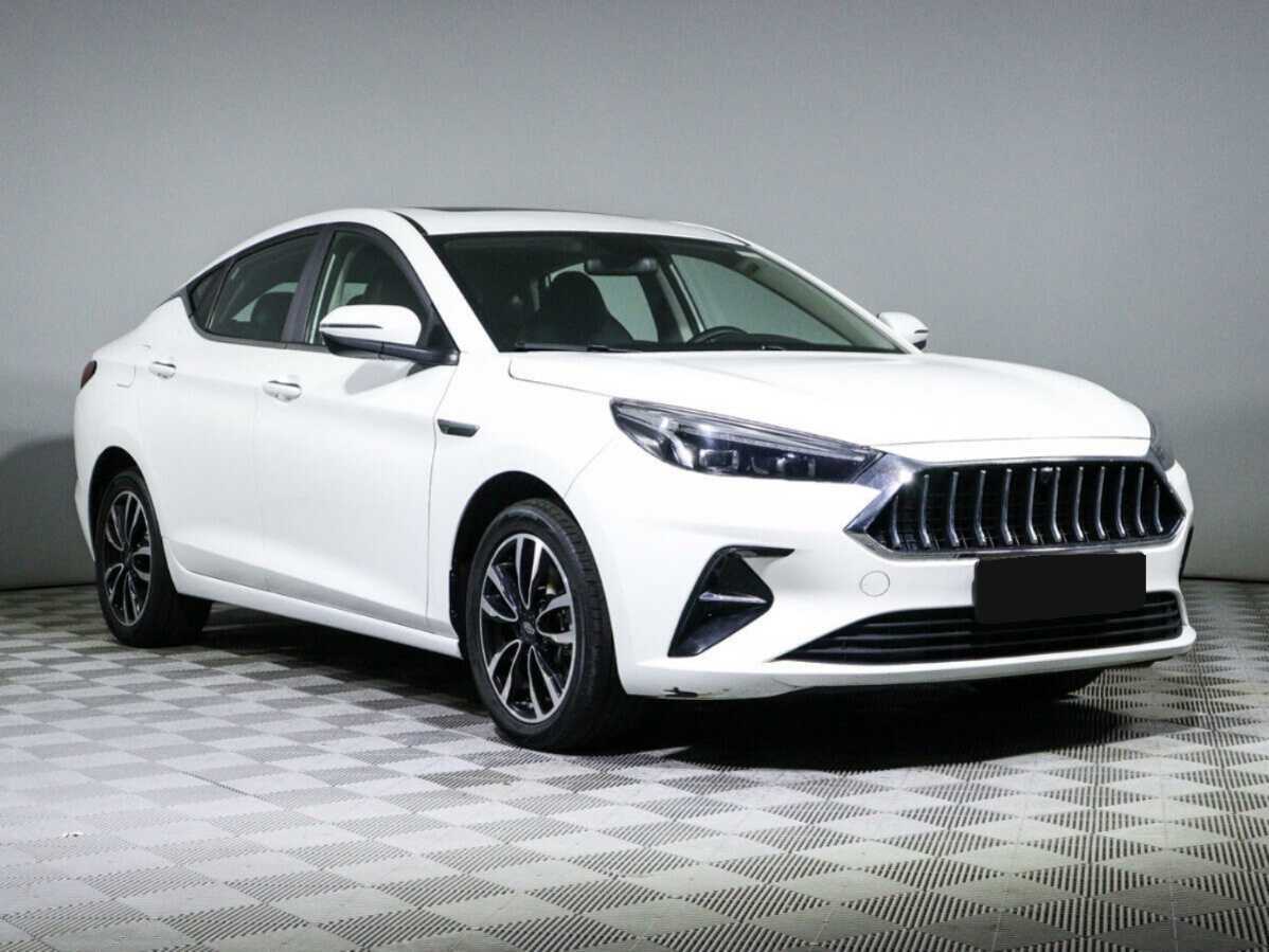 JAC J7 с пробегом — 2023 год. Фото: #2