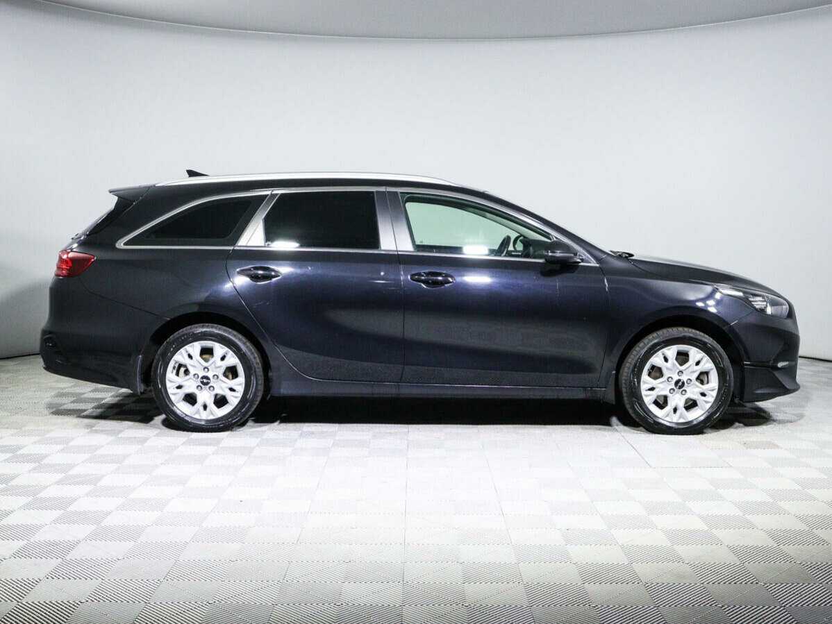 Kia Ceed с пробегом — 2021 год. Фото: #3