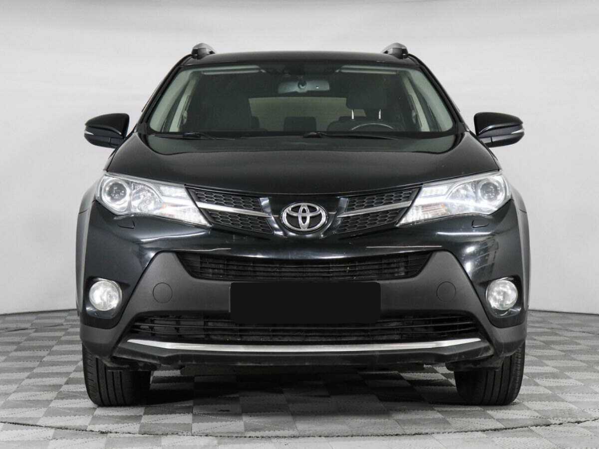 Toyota RAV4 с пробегом — 2014 год. Фото: #1