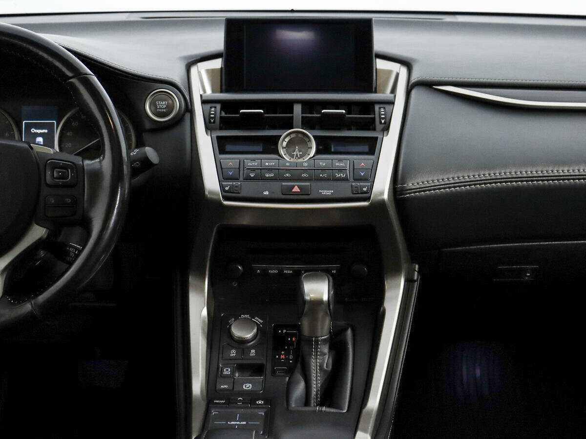 Lexus NX с пробегом — 2016 год. Фото: #14