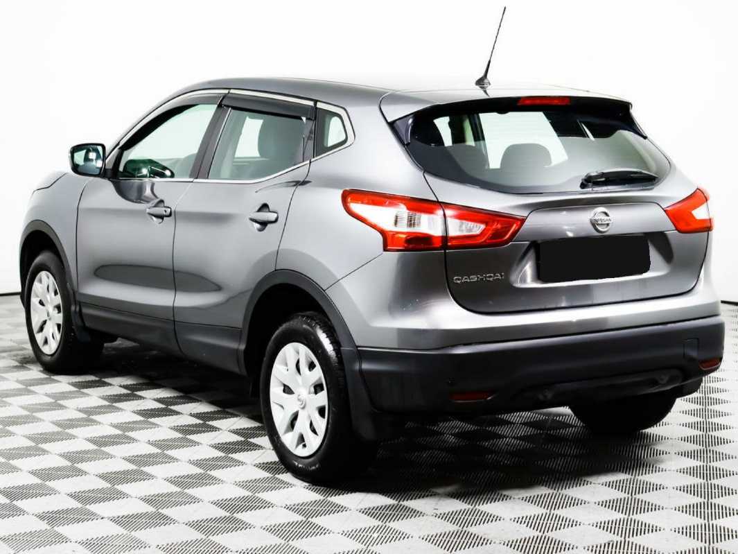 Nissan Qashqai с пробегом — 2015 год. Фото: #6