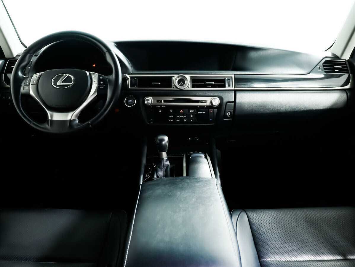 Lexus GS с пробегом — 2014 год. Фото: #8