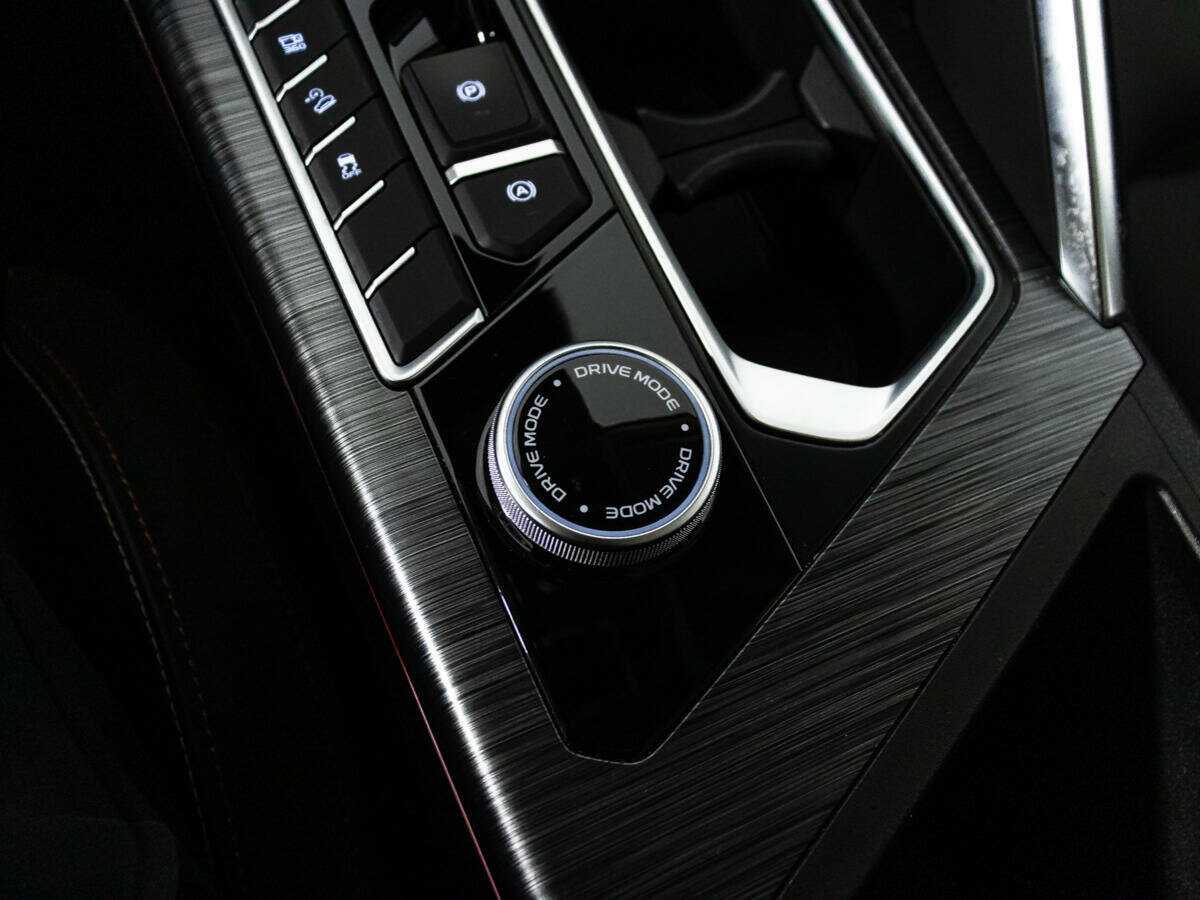 Geely Tugella с пробегом — 2022 год. Фото: #19