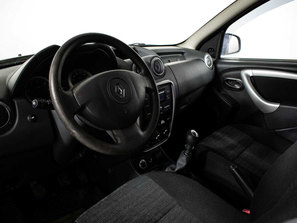 Renault Duster с пробегом — 2012 год. Фото: #12