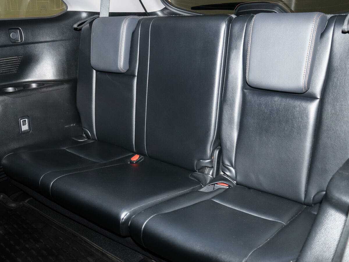 Toyota Highlander с пробегом — 2014 год. Фото: #6