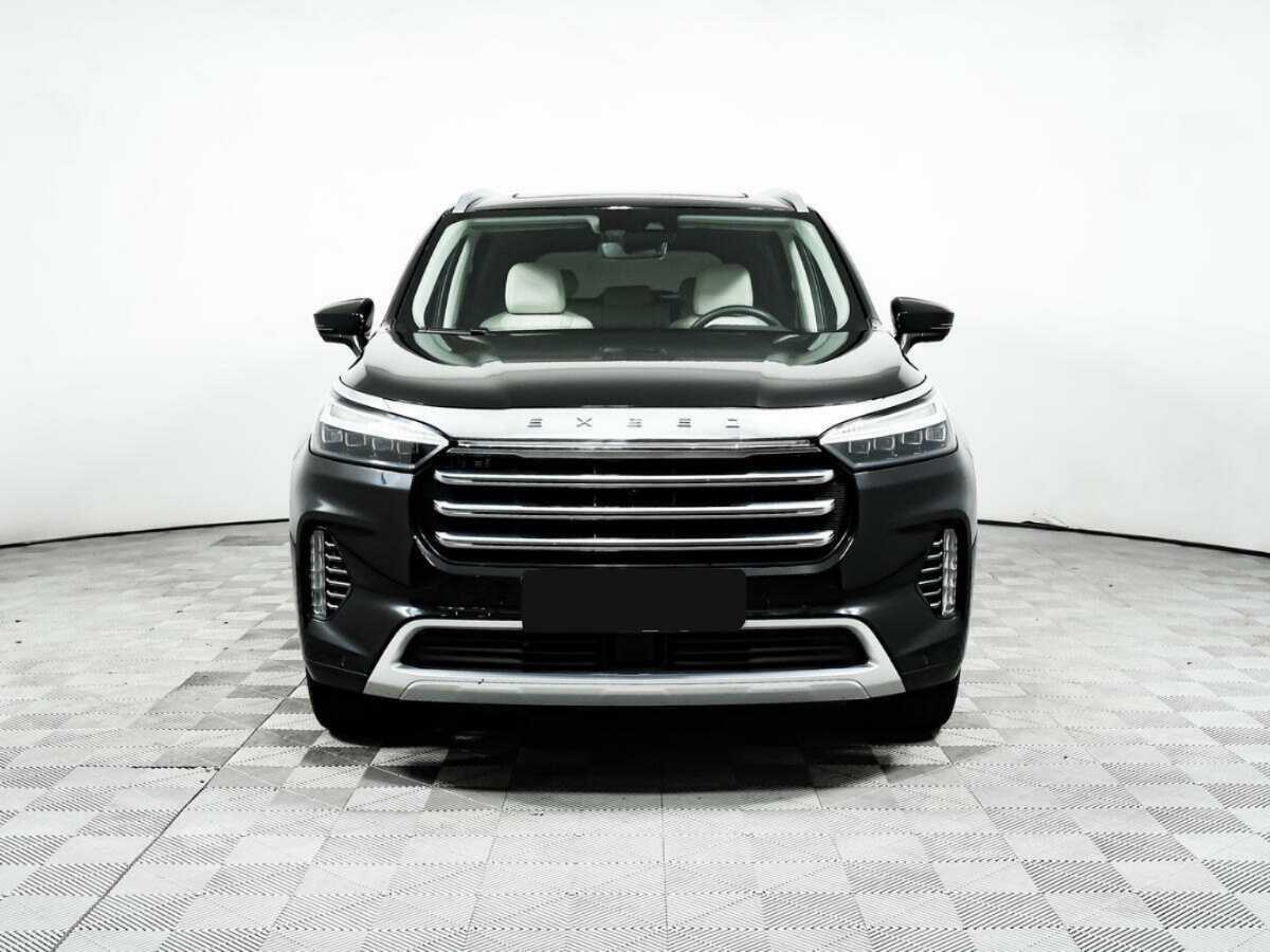 EXEED VX с пробегом — 2023 год. Фото: #1