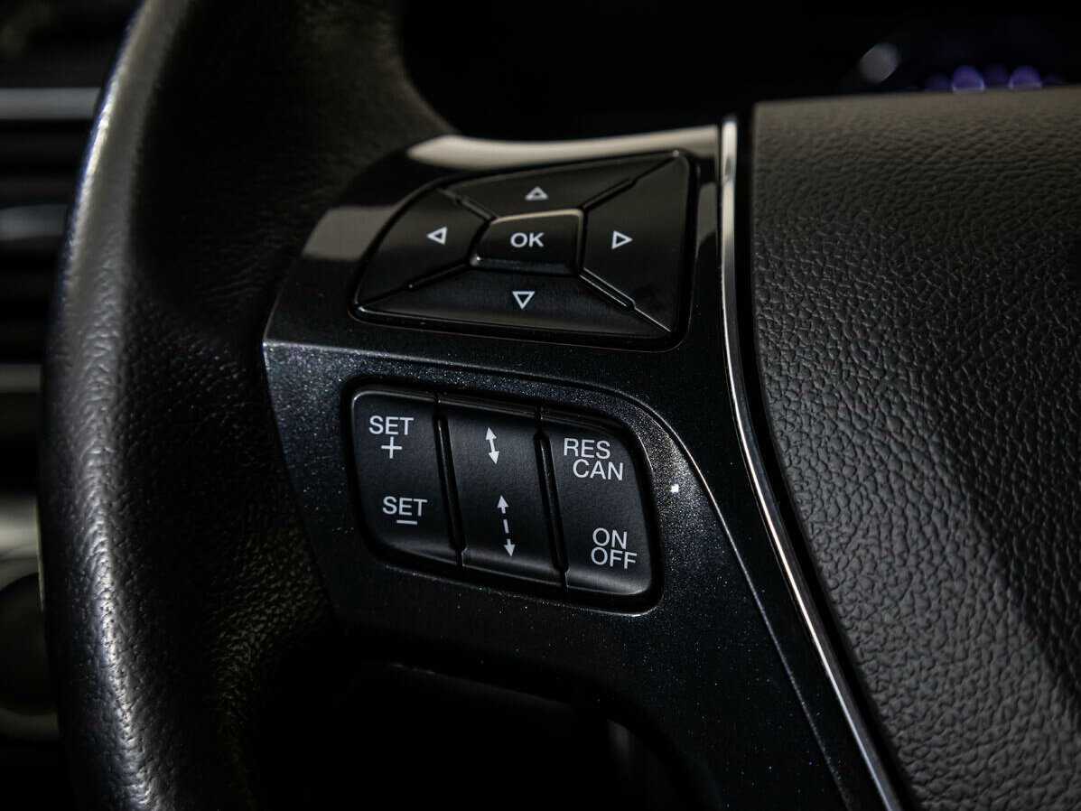 Ford Explorer с пробегом — 2015 год. Фото: #22