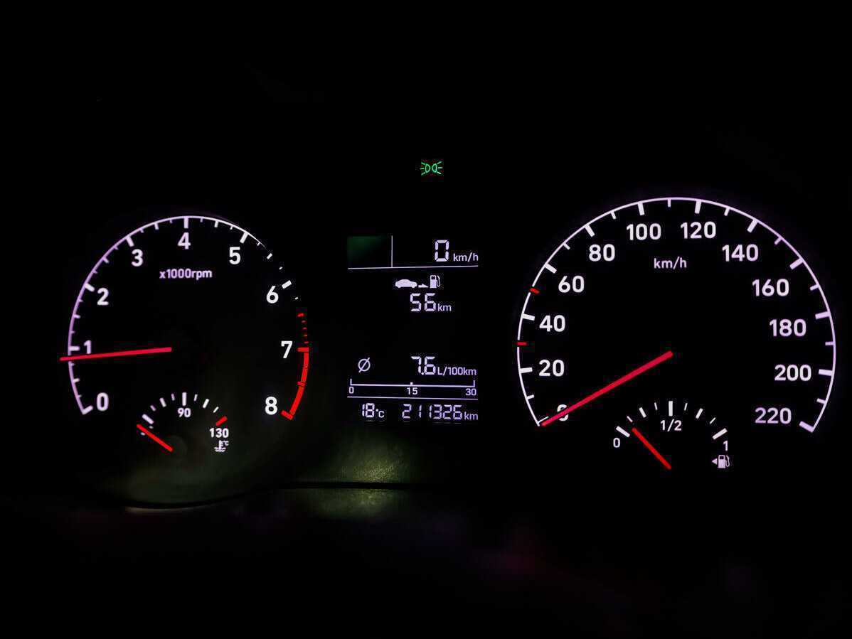 Hyundai Solaris с пробегом — 2019 год. Фото: #15