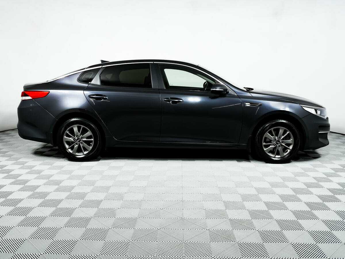 Kia Optima с пробегом — 2017 год. Фото: #3
