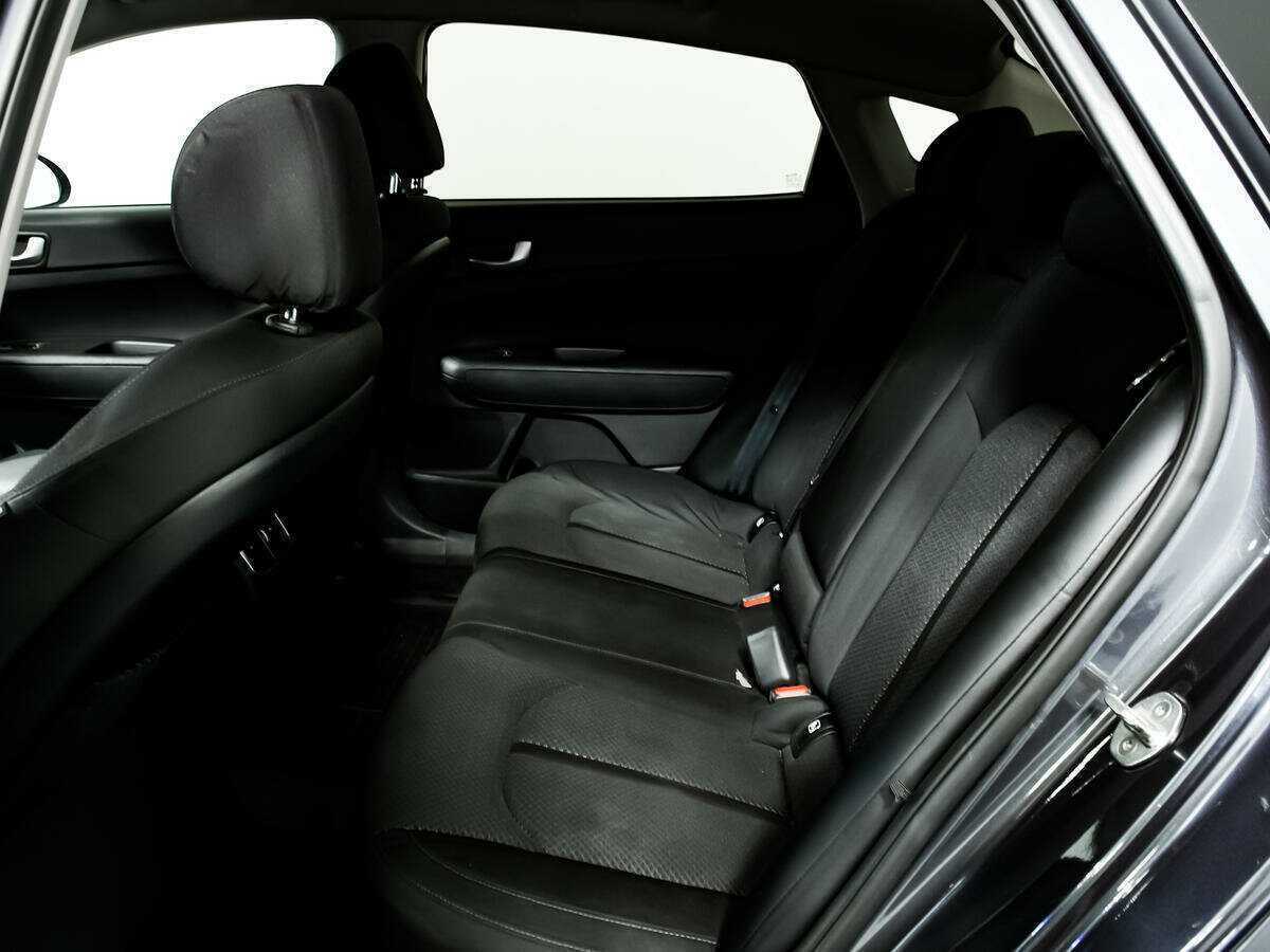 Kia Optima с пробегом — 2017 год. Фото: #11