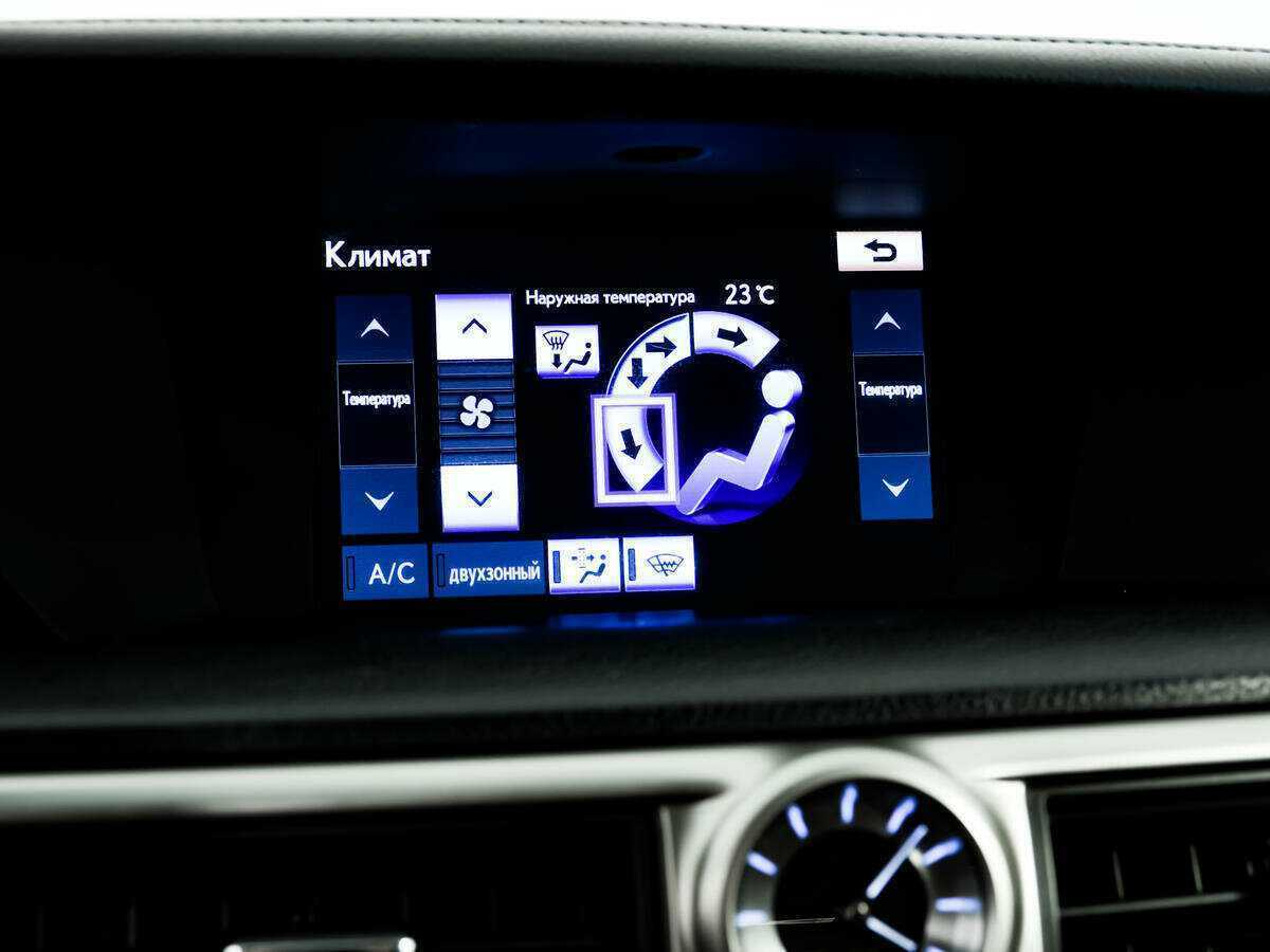 Lexus GS с пробегом — 2012 год. Фото: #13