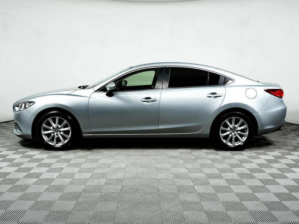 Mazda 6 с пробегом — 2015 год. Фото: #7