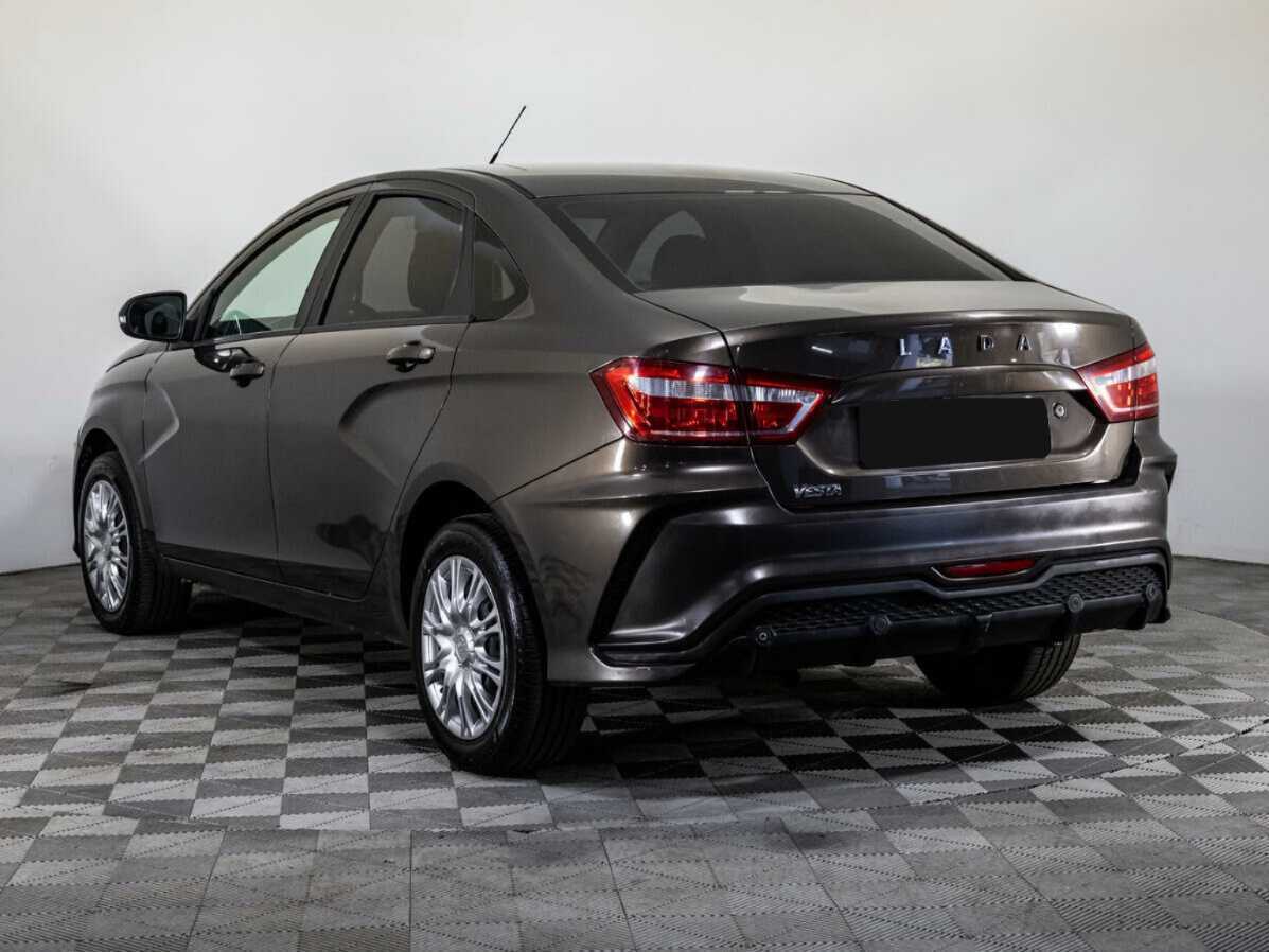 Lada (ВАЗ) Vesta с пробегом — 2016 год. Фото: #6