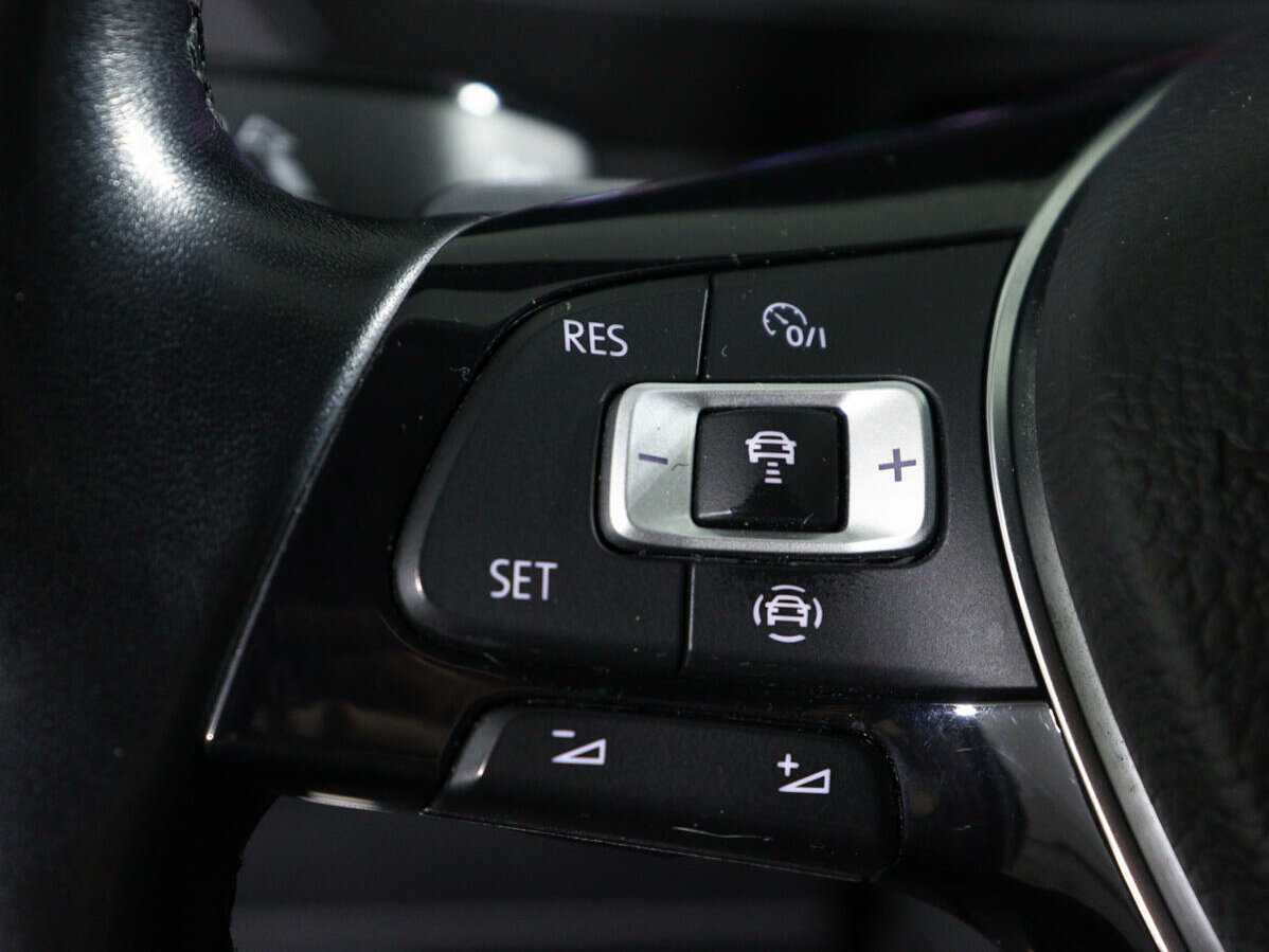 Volkswagen Tiguan с пробегом — 2019 год. Фото: #20