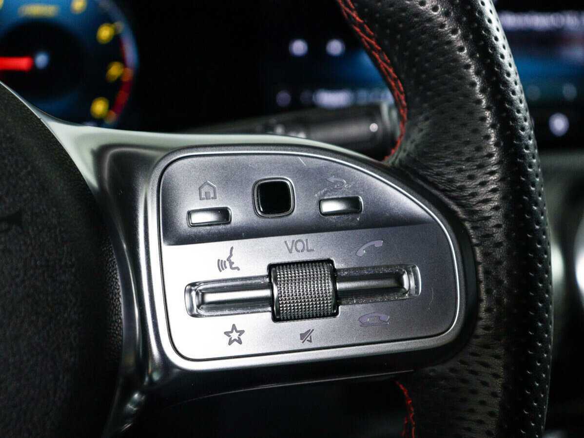 Mercedes-Benz A-Класс с пробегом — 2019 год. Фото: #15