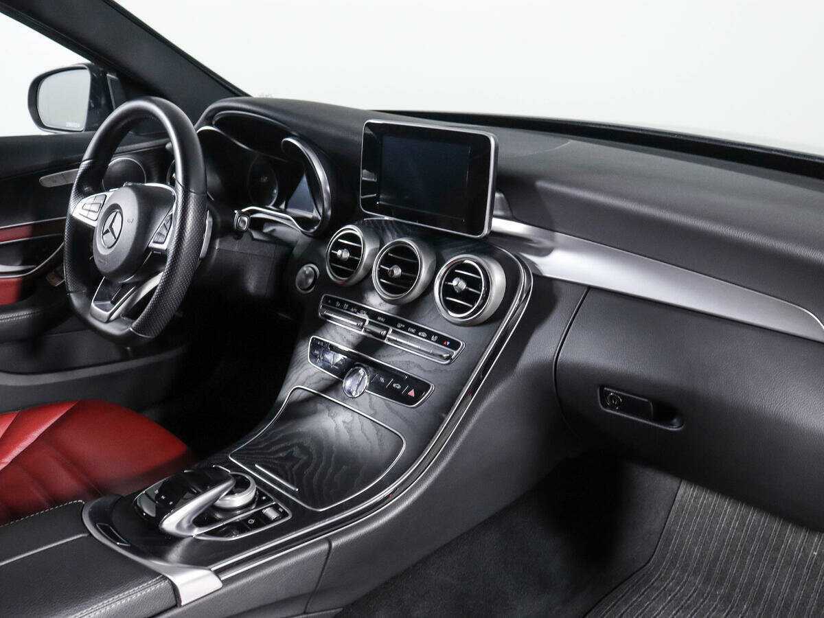 Mercedes-Benz C-Класс с пробегом — 2017 год. Фото: #6
