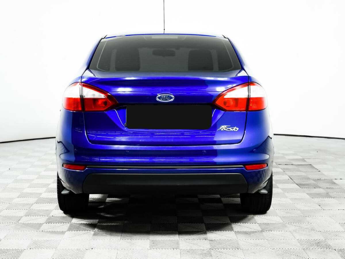 Ford Fiesta с пробегом — 2016 год. Фото: #5