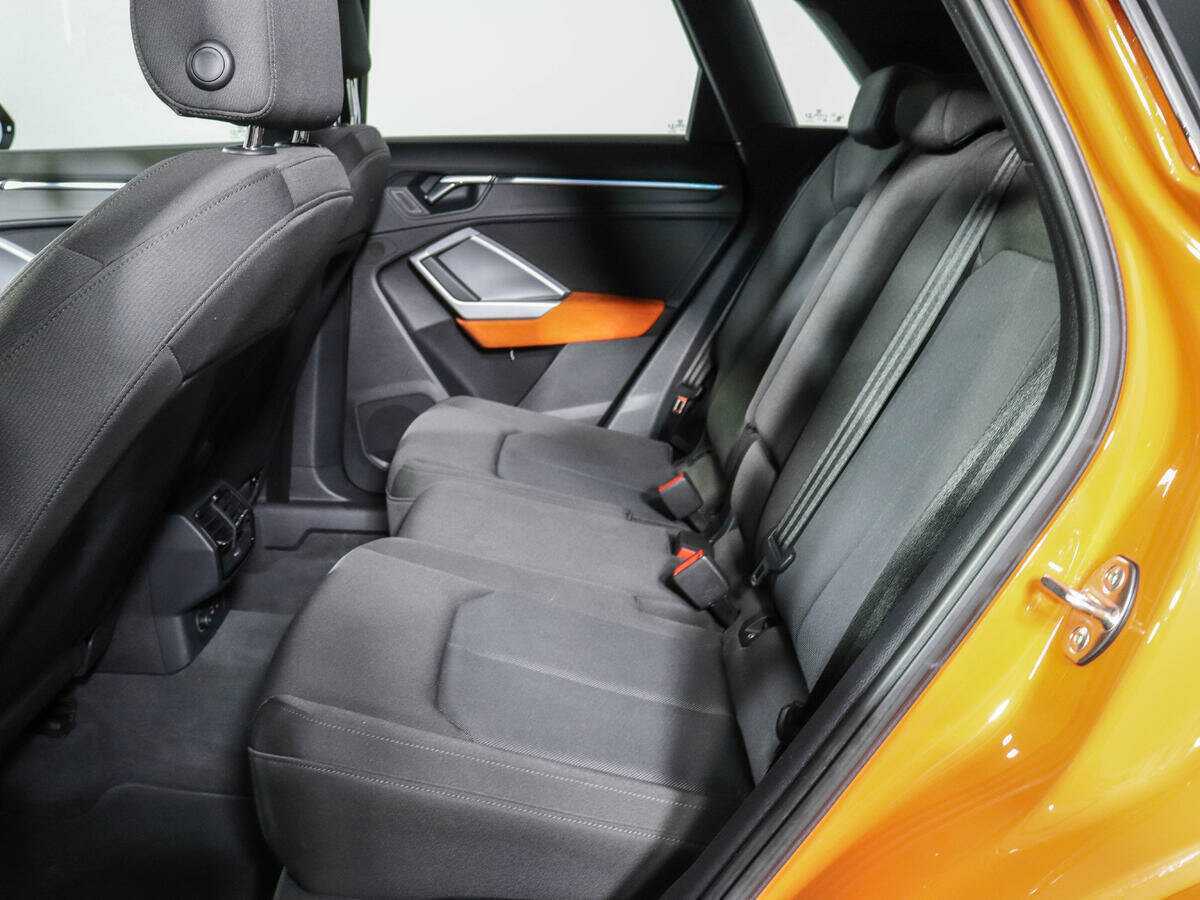 Audi Q3 с пробегом — 2019 год. Фото: #7