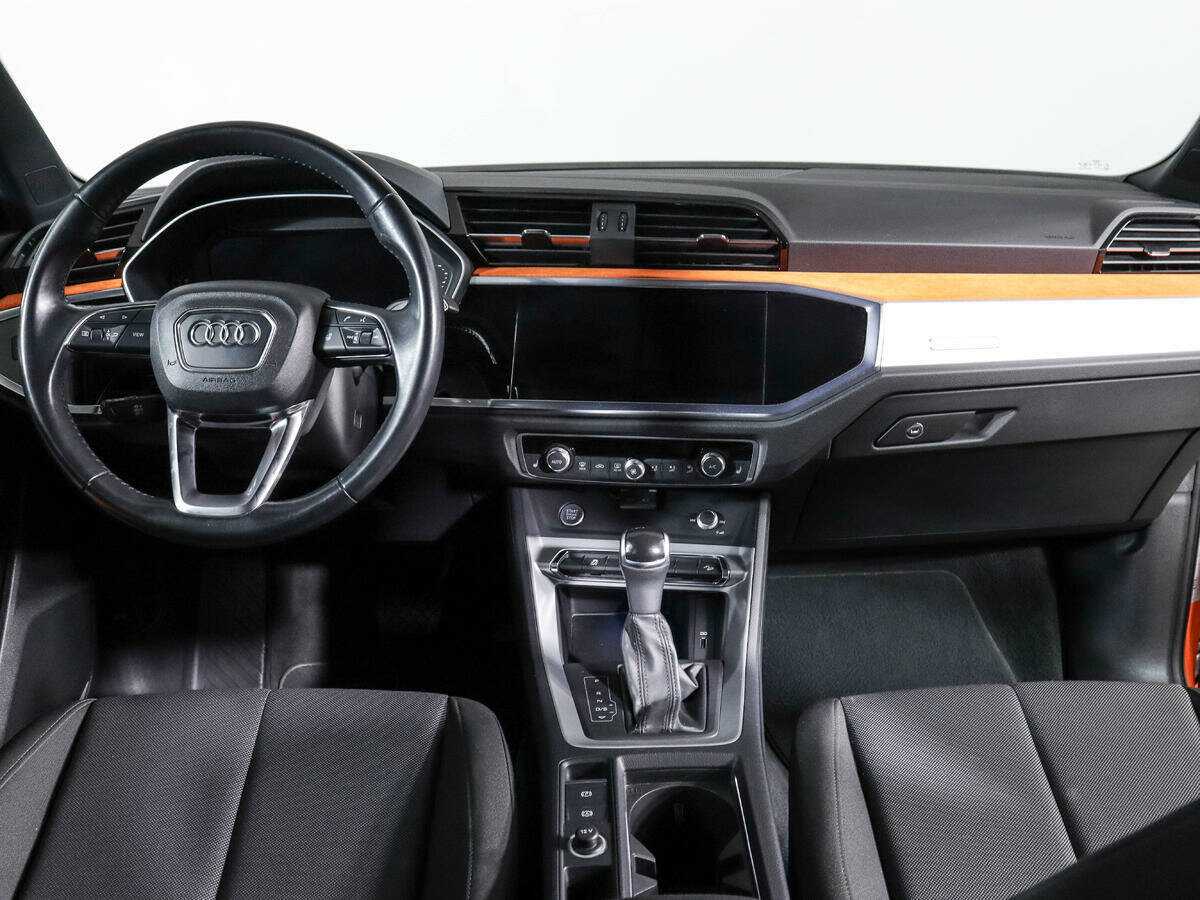Audi Q3 с пробегом — 2019 год. Фото: #9