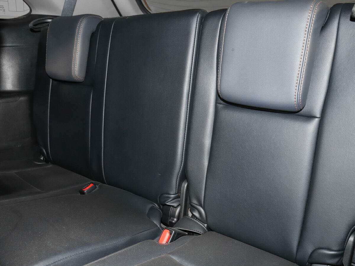 Toyota Highlander с пробегом — 2013 год. Фото: #14