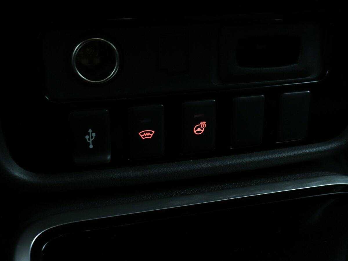 Mitsubishi Outlander с пробегом — 2019 год. Фото: #20