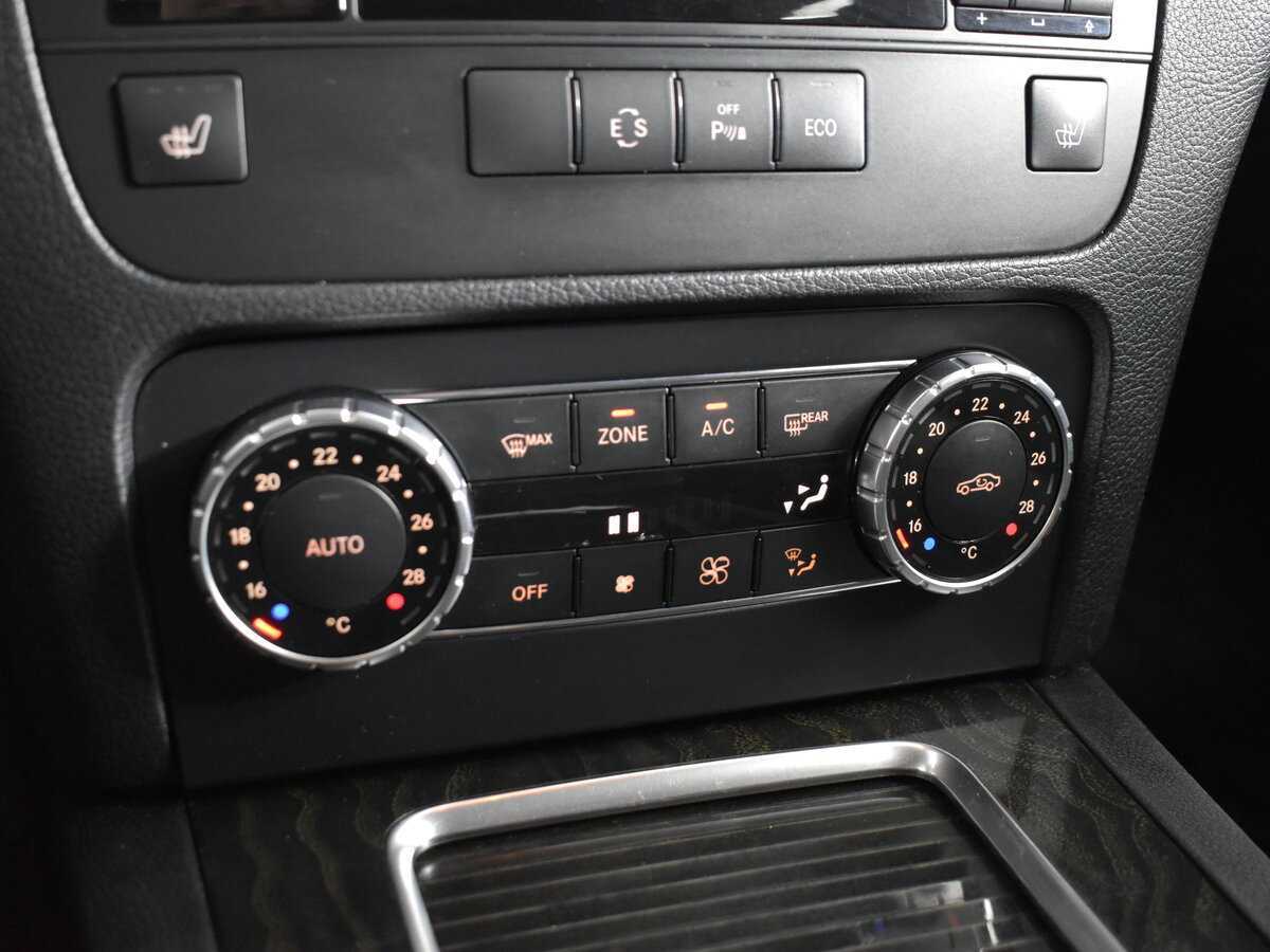 Mercedes-Benz GLK-Класс с пробегом — 2014 год. Фото: #15