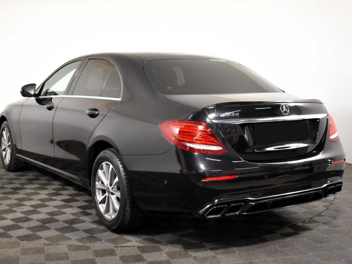 Mercedes-Benz E-Класс с пробегом — 2019 год. Фото: #5