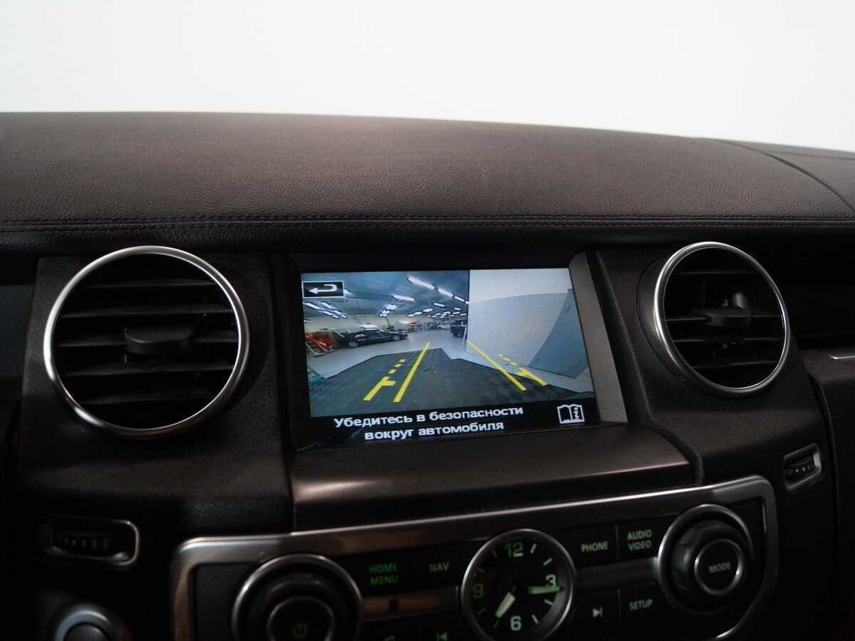 Land Rover Discovery с пробегом — 2015 год. Фото: #22