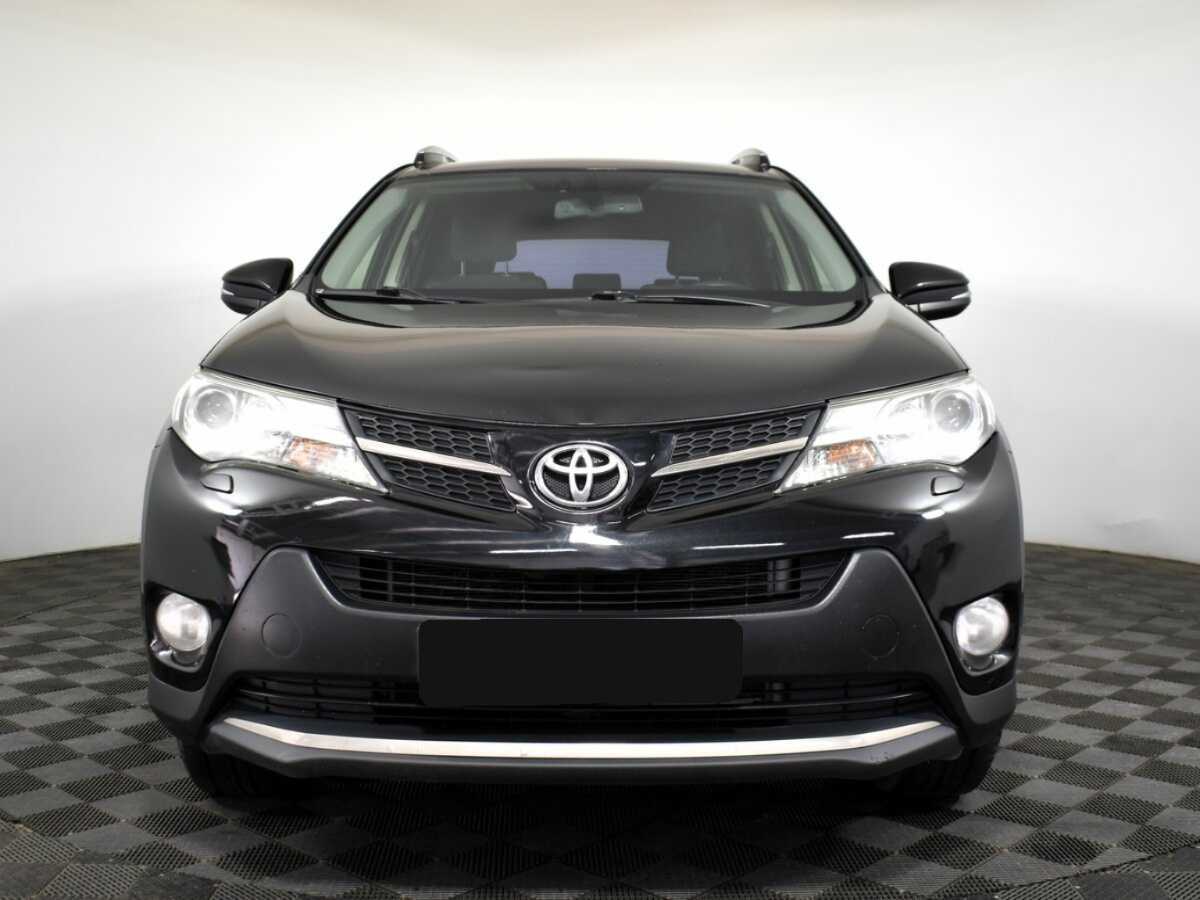 Toyota RAV4 с пробегом — 2014 год. Фото: #1
