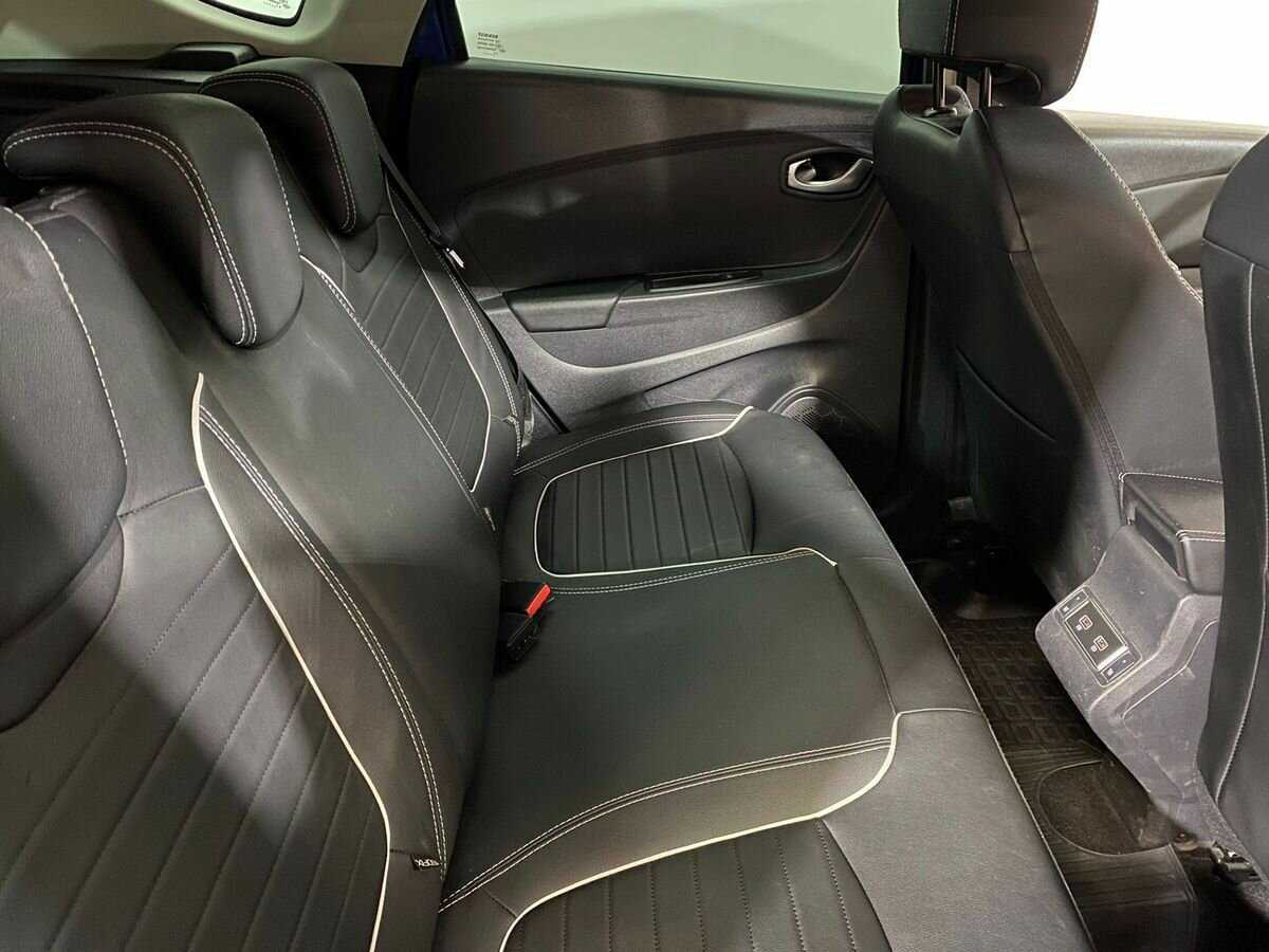 Renault Kaptur с пробегом — 2021 год. Фото: #10