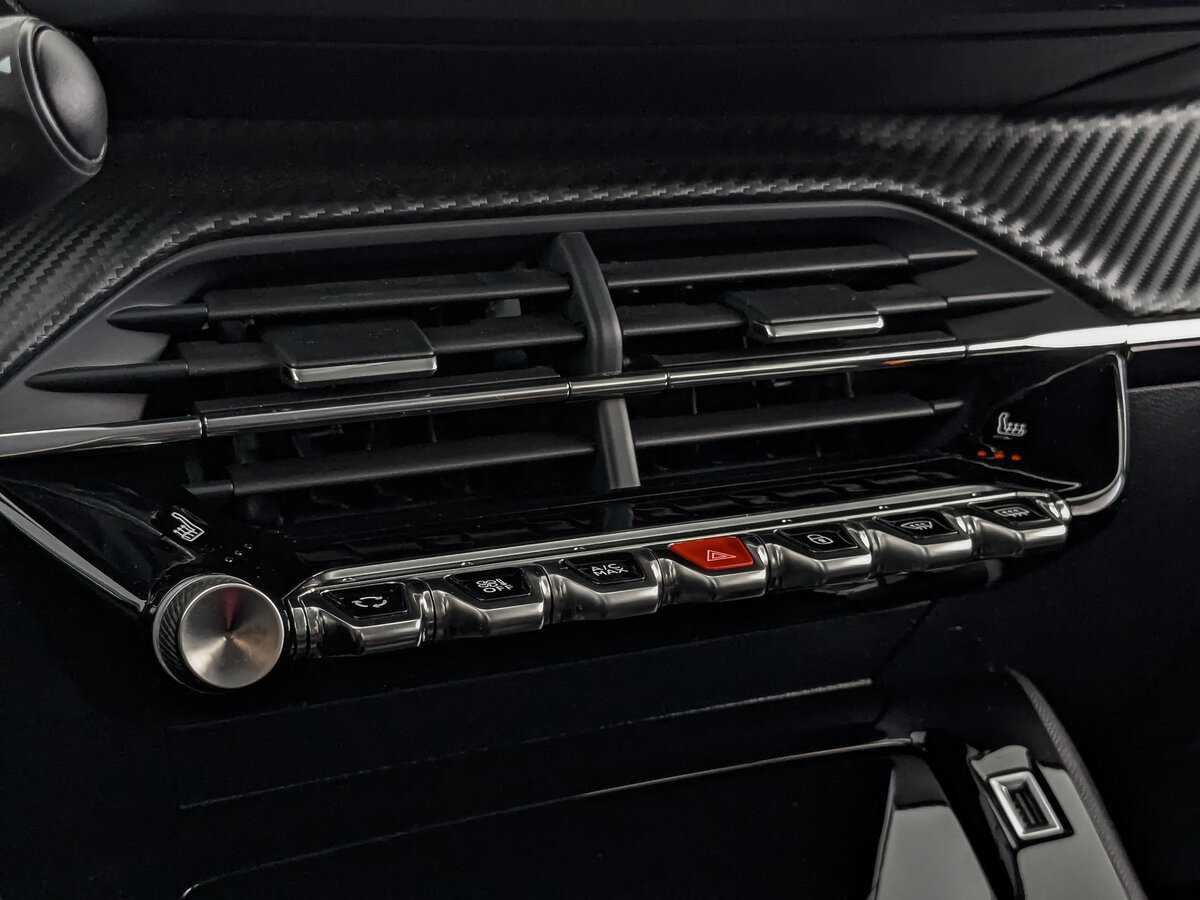 Peugeot 2008 с пробегом — 2020 год. Фото: #16