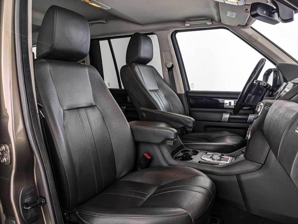 Land Rover Discovery с пробегом — 2014 год. Фото: #18