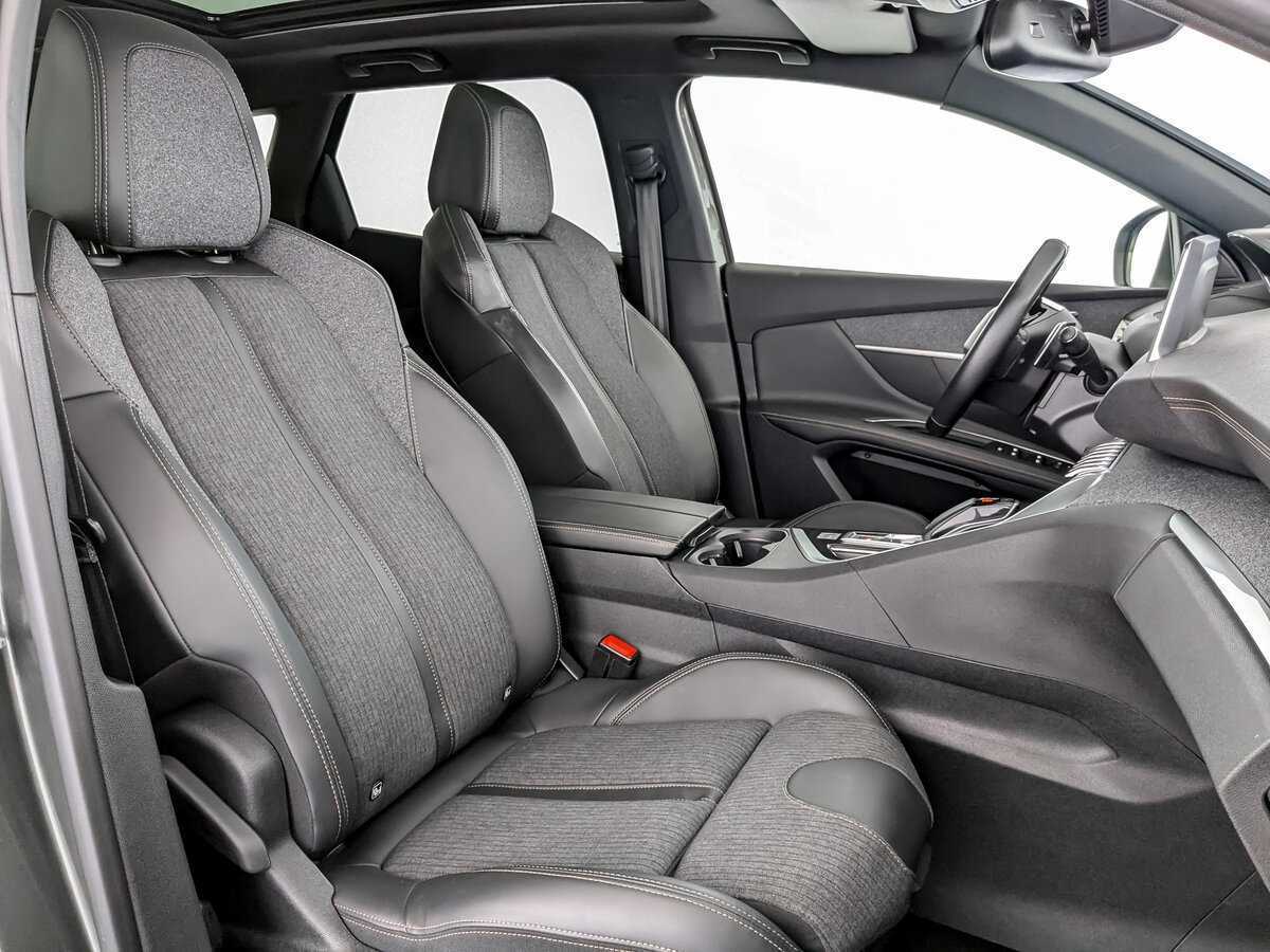 Peugeot 3008 с пробегом — 2018 год. Фото: #18