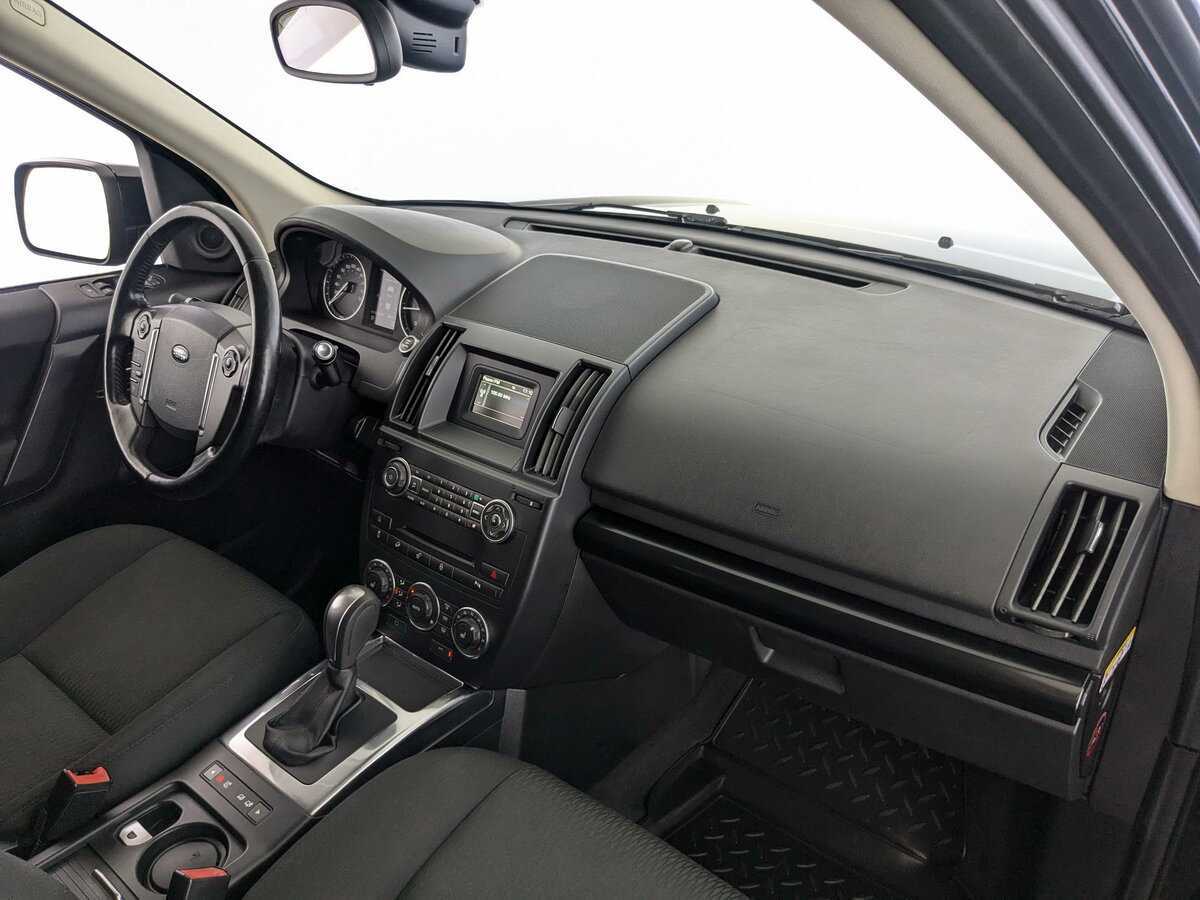 Land Rover Freelander с пробегом — 2013 год. Фото: #13