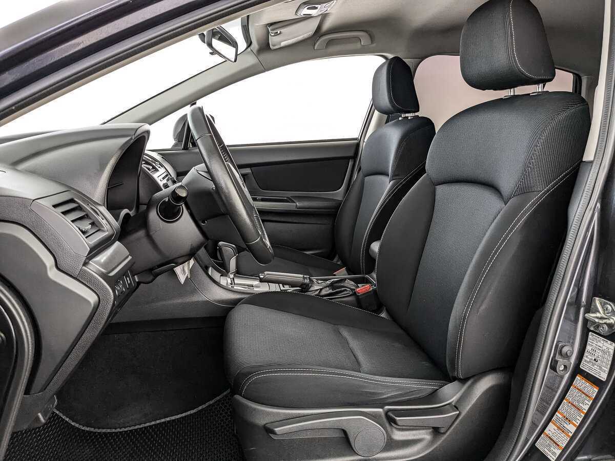 Subaru XV с пробегом — 2012 год. Фото: #15