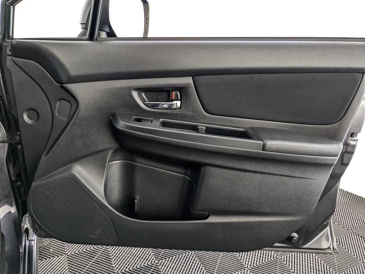 Subaru XV с пробегом — 2012 год. Фото: #19