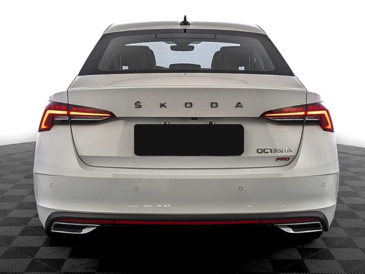 Skoda Octavia с пробегом — 2023 год. Фото: #5