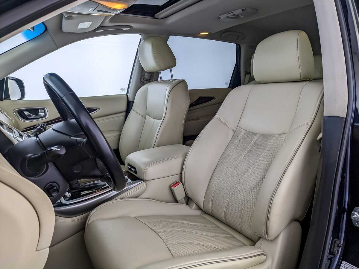 Infiniti QX60 с пробегом — 2017 год. Фото: #15