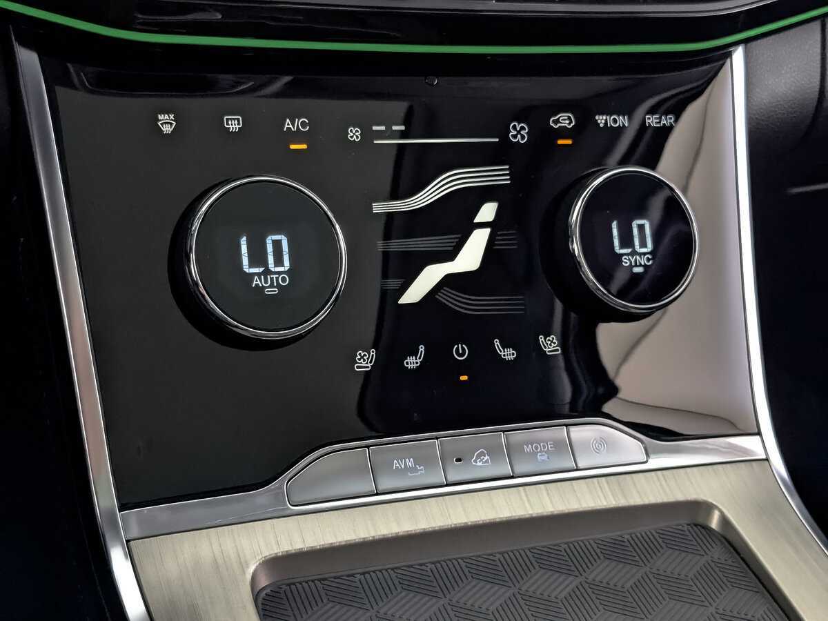 EXEED VX с пробегом — 2022 год. Фото: #16