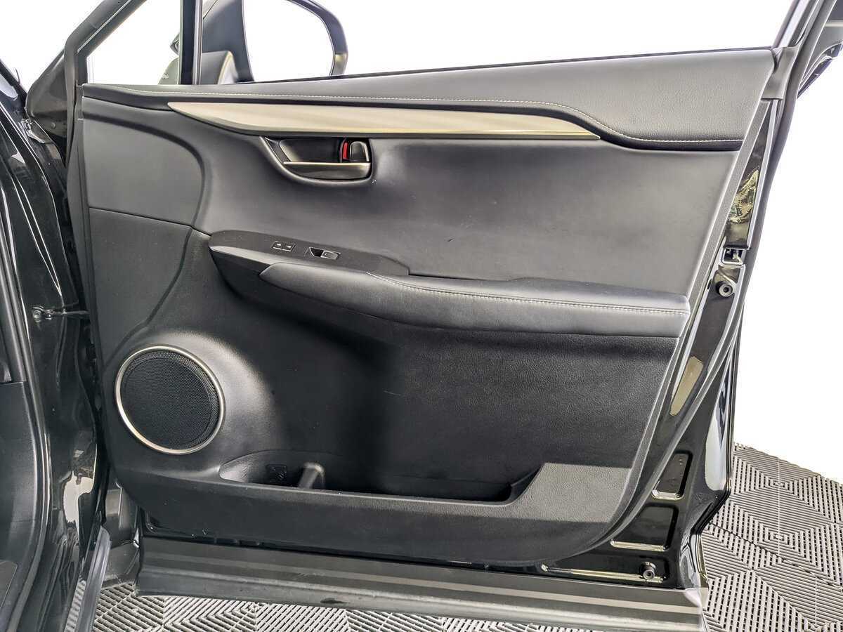 Lexus NX с пробегом — 2018 год. Фото: #19